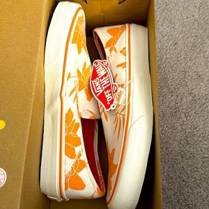 Vans Slip On Surfs Island Floral